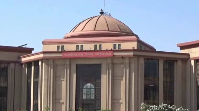 Land Registry Dispute : छत्तीसगढ़ हाईकोर्ट का अहम निर्णय’ आदिवासी जमीन के नाम पर फर्जी खरीद-फरोख्त पर लगेगी रोक