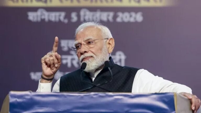 PM Modi : 7.8% GDP ग्रोथ पर सवाल उठाने वालों को पीएम मोदी का जवाब, बोले- ‘पहले Fragile 5 में गिनते थे’